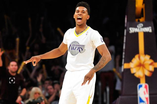 5连败！字母哥缺战雄鹿遭33分狂虐，杨瀚森2分钟0分0板（字母哥缺阵雄鹿惨负33分吞五连败，杨瀚森出场2分钟0分0板）