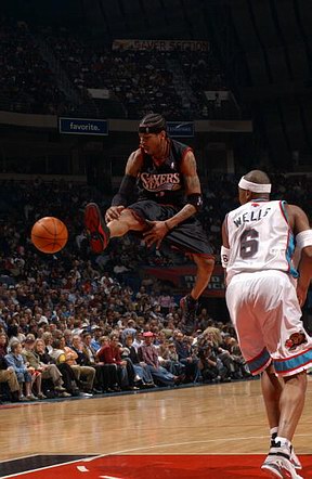 西媒：穆德里克禁赛期可能提前结束，塞维利亚、白堡对其有意（西媒称穆德里克或提前结束禁赛，塞维利亚与白堡有意引进）