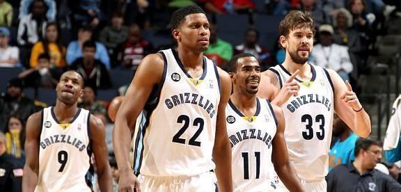 米体：姆希塔良已经恢复合练，可能在本周末复出踢比萨（米兰体育报：姆希塔良已恢复合练，周末有望复出战比萨）