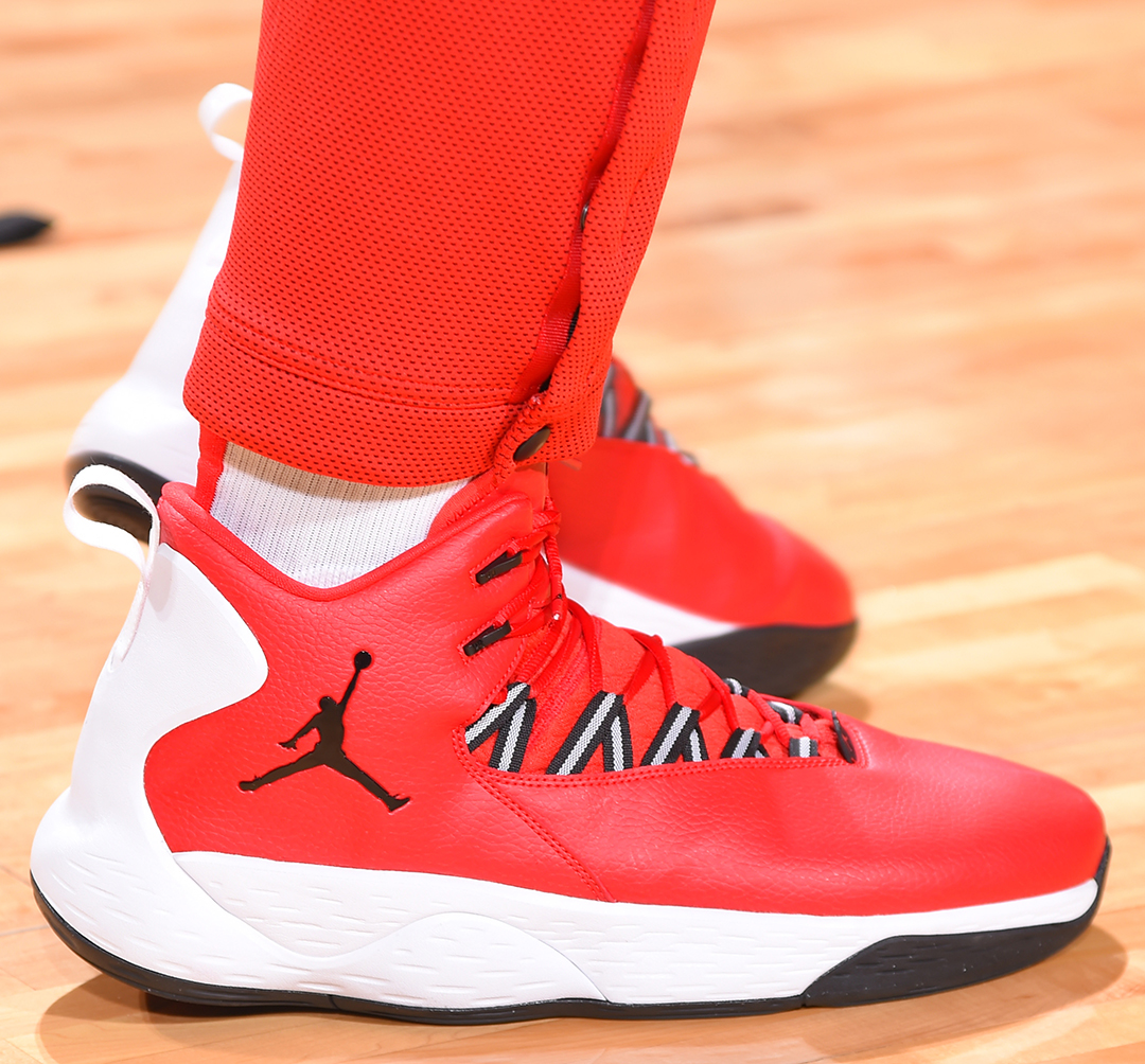 亚冠二级半场：安在俊建功，浦项铁人暂1-0卡雅FC（亚冠半场战报：安在俊破门，浦项铁人暂以1-0领先卡雅FC）